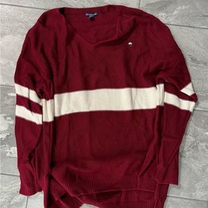 Southern Shirt XL Crimson and white v neck